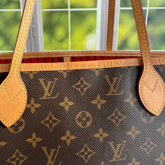 CA2109 Louis Vuitton Neverful MM size Monogram - Picture 2 of 14